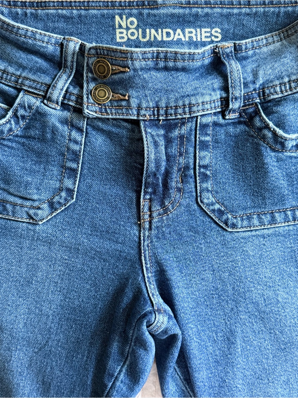 Y2K Mid-Rise Straight Jeans